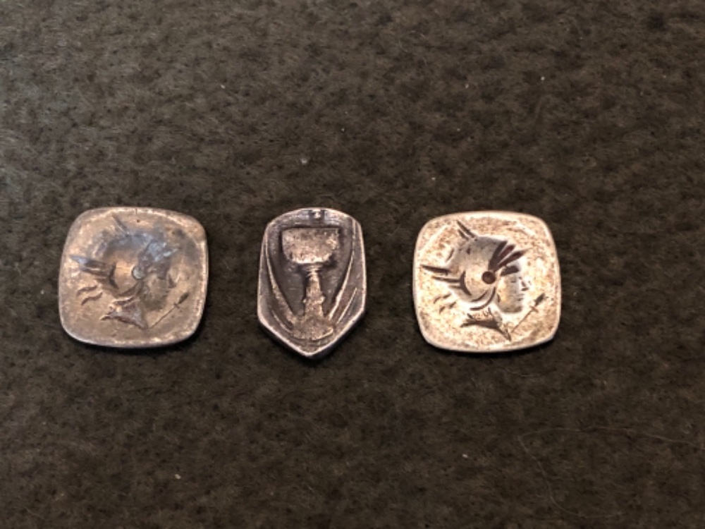 Are-These-Coins?-If-So-What-Are-They?